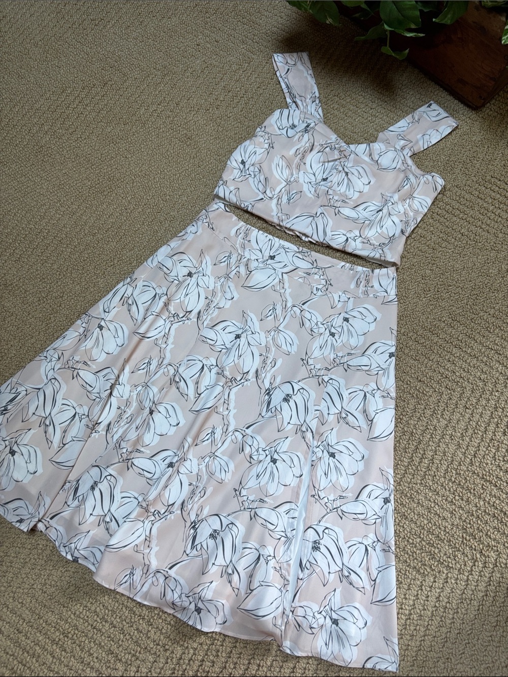 Bebe pastel floral 2 piece set
